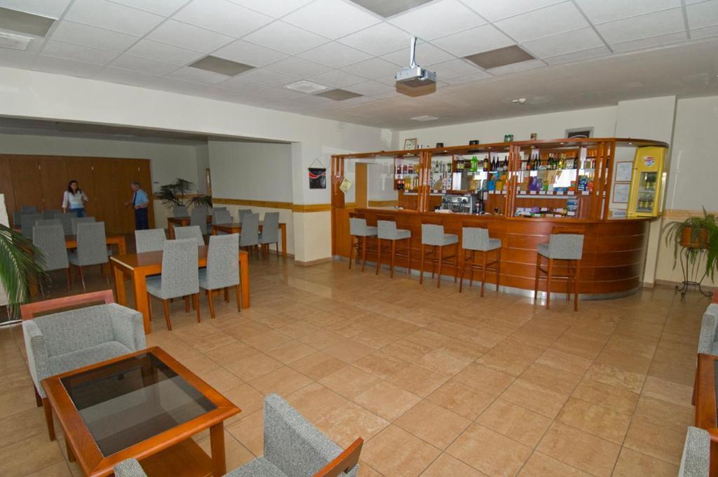 Karoly Robert Diakhotel Gyöngyös Dış mekan fotoğraf