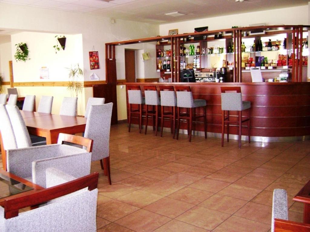 Karoly Robert Diakhotel Gyöngyös Dış mekan fotoğraf